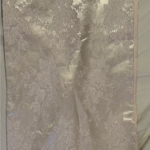 Beautiful Vintage Strapless Gown in champagne pink with matching shawl - Picture 16 of 16